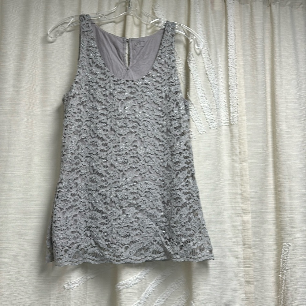 Loft size XS Silver Lace Scoop neck sleeveless blouse